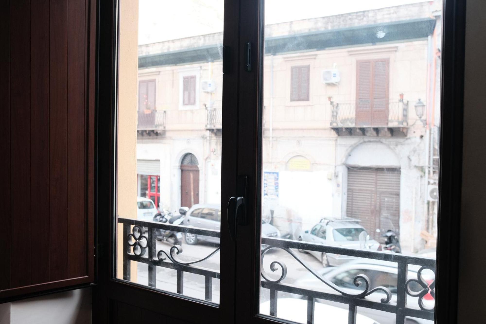 Al Bastione Della Pace Appartement Palermo Buitenkant foto