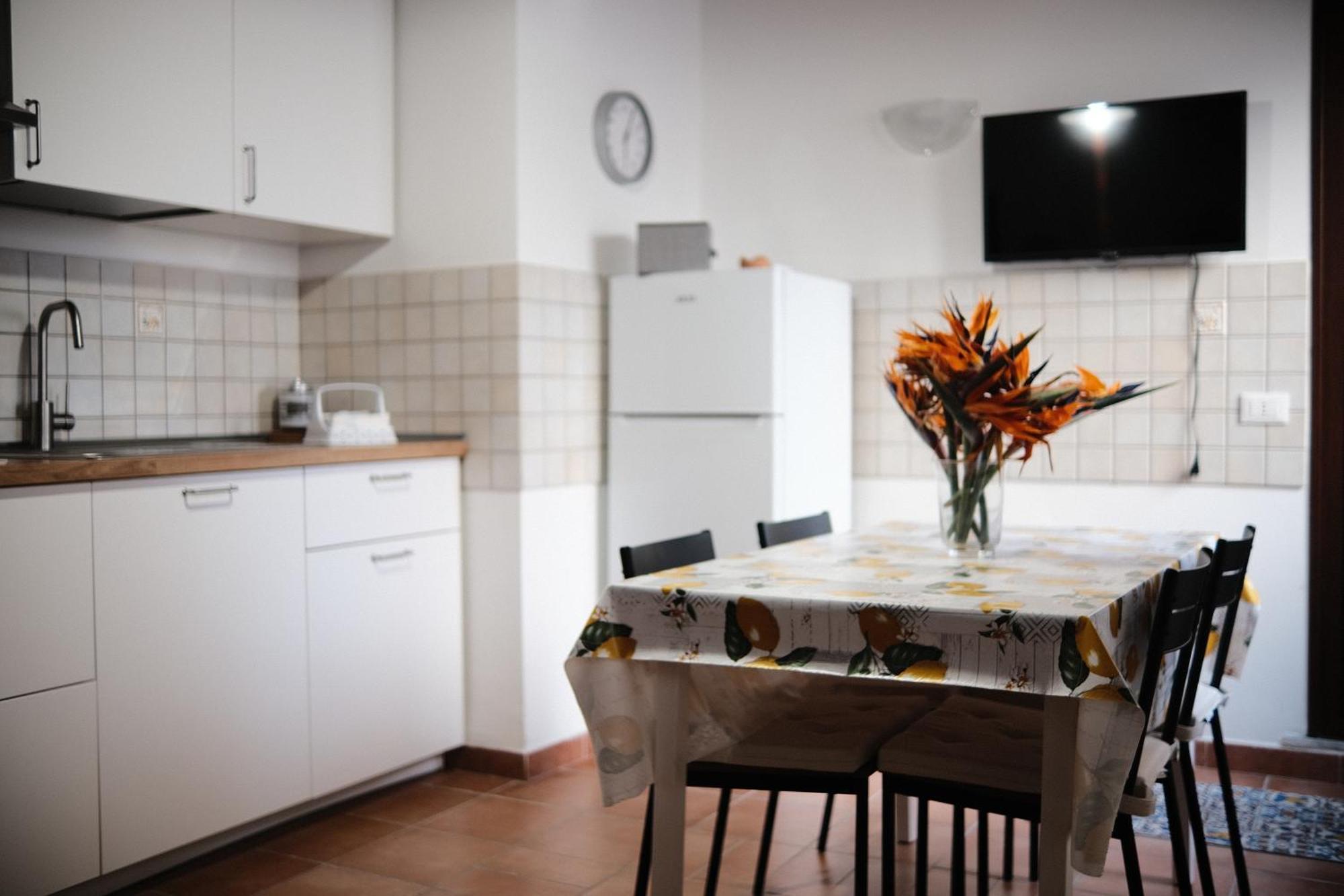 Al Bastione Della Pace Appartement Palermo Buitenkant foto